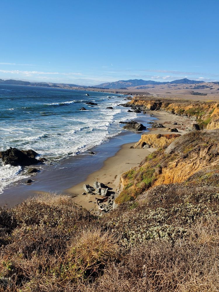 San Simeon Bay Logo