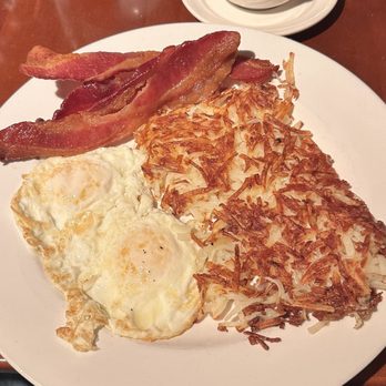 C3 Restaurant - All-American Breakfast - New American Near Me - Riverside, California