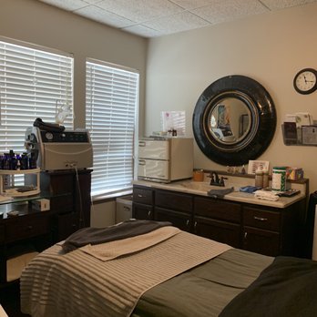 Destiny Derma Spa - Inside - facial room - Hair Removal Near Me - Westlake, Ohio