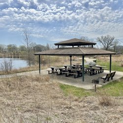 Picnic shelter