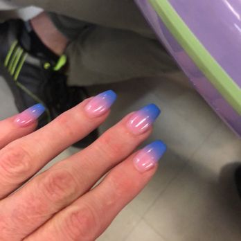 Cosmo Nails - Nail Salons Near Me - Lafayette, Colorado