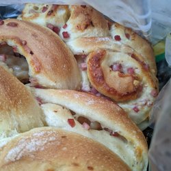 Ham and Cheese pull-apart/twist