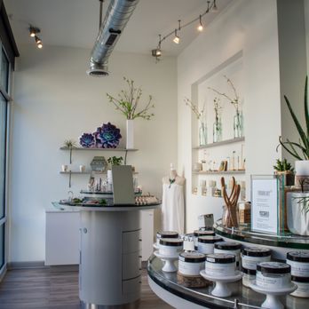 Limn Skincare - Limn Skincare & Massage storefront, featuring natural body care products and non-toxic candles. - Waxing Near Me - Denver, Colorado Limn Skincare - Limn Skincare & Massage storefront, featuring natural body care products and non-toxic candles. - Waxing Near Me - Denver, Colorado