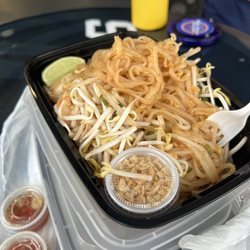 Malongdo - Pad Thai