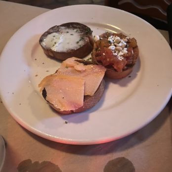 Si Tapas - Montaditos - Spanish Near Me - Dallas, Texas
