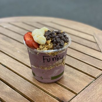 Anake's Juice Bar - Juice Bars & Smoothies Near Me - Koloa, Hawaii