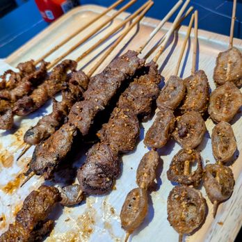 XINJIANG BBQ - Chicken gizzard left, chicken hearts mid, pork intestine right - Barbeque Near Me - Monterey Park, California XINJIANG BBQ - Chicken gizzard left, chicken hearts mid, pork intestine right - Barbeque Near Me - Monterey Park, California