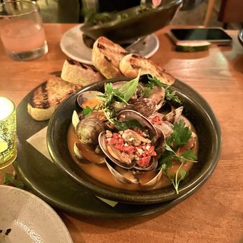 DAMA - Clams and Chorizo - Latin American Near Me - Los Angeles, California DAMA - Clams and Chorizo - Latin American Near Me - Los Angeles, California