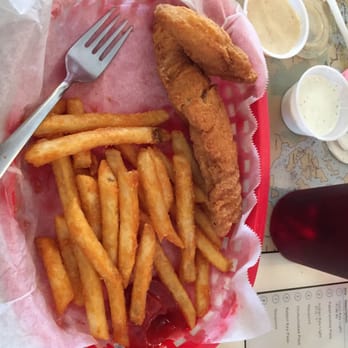Island Cafe - Chicken strips platter - Seafood Near Me - Everglades, Florida