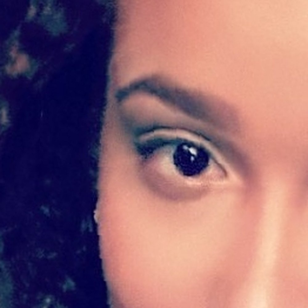 Eyebrow threading