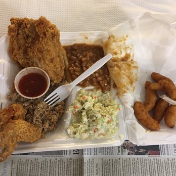Ole Time Barbecue - 2 piece Fried chicken and barbecue dinner - Barbeque Near Me - Raleigh, North Carolina Ole Time Barbecue - 2 piece Fried chicken and barbecue dinner - Barbeque Near Me - Raleigh, North Carolina