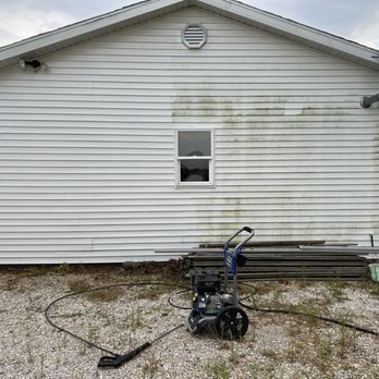 Nicks Handyman Services - Pressure washed this building.  Before on the right and after on the left. - Handyman Near Me - Naperville, Illinois