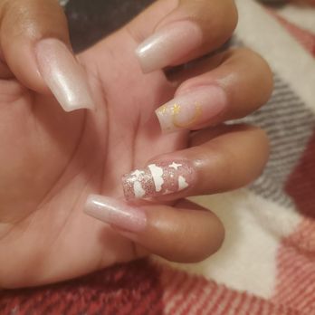 Gradient Nail - Nail Salons Near Me - Honolulu, Hawaii