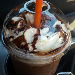 Dunkin' - Iced mocha coffee