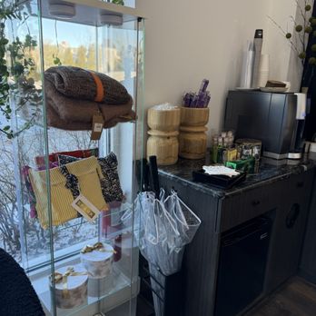 Spark Salon - Merch, umbrella, snacks, coffee/drinks - Hair Salons Near Me - Wayland, Massachusetts Spark Salon - Merch, umbrella, snacks, coffee/drinks - Hair Salons Near Me - Wayland, Massachusetts