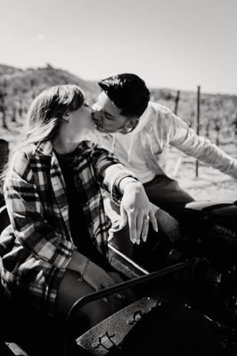 Third Wheel Tours by null