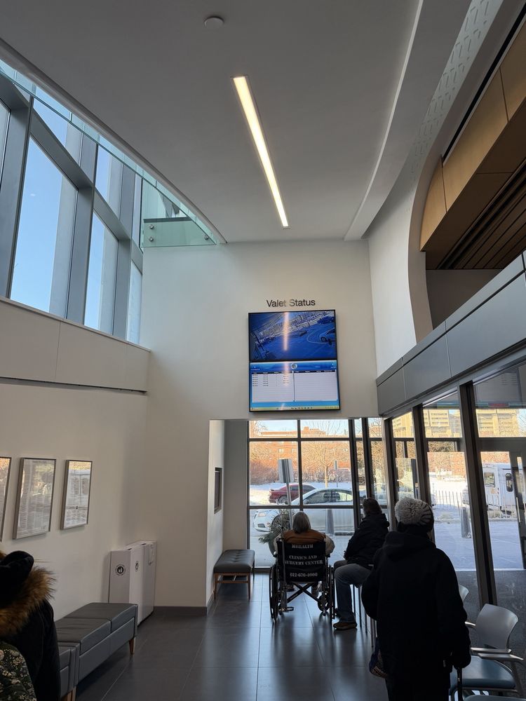 M Health Clinics and Surgery Center - patient advocate in Minneapolis, MN