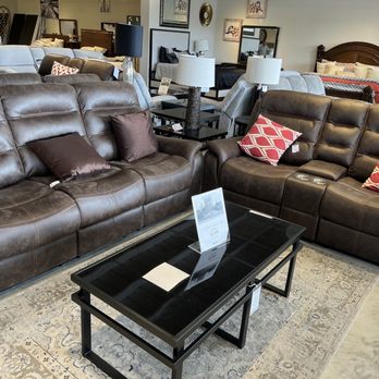 Berríos - Son súper cómodos - Furniture Stores Near Me - Caguas, Puerto Rico