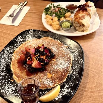 Bluberry Social - Breakfast & Brunch Near Me - Irvine, California Bluberry Social - Breakfast & Brunch Near Me - Irvine, California