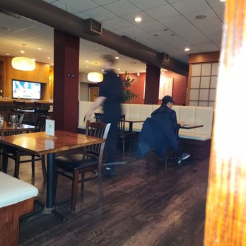Maru Korean Bistro - Japanese decor, White waiters, Korean food? - Korean Near Me - Milwaukee, Wisconsin Maru Korean Bistro - Japanese decor, White waiters, Korean food? - Korean Near Me - Milwaukee, Wisconsin