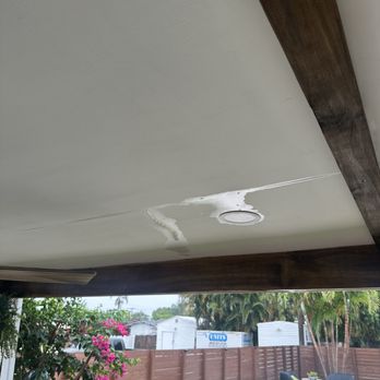 R Brothers Painting - Third leak - Painters Near Me - Pompano Beach, Florida R Brothers Painting - Third leak - Painters Near Me - Pompano Beach, Florida