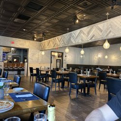 Saffire - Lunch buffet beautiful room, right before the rush!