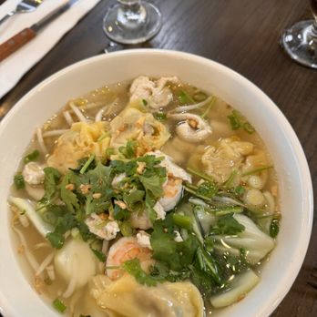 Saka Asian Kitchen - Jackpot soup - Asian Fusion Near Me - Boca Raton, Florida