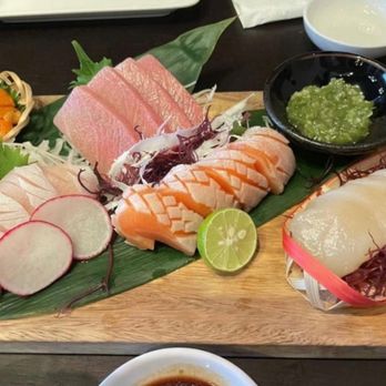 Yuubi Japanese Restaurant - Sushi set. - Japanese Near Me - San Francisco, California Yuubi Japanese Restaurant - Sushi set. - Japanese Near Me - San Francisco, California