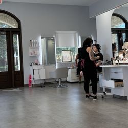 Blo Blow Dry Bar
