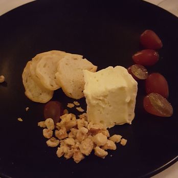 Matthew's Restaurant - Brie, hazelnuts, red grapes, crostini - New American Near Me - Jacksonville, Florida