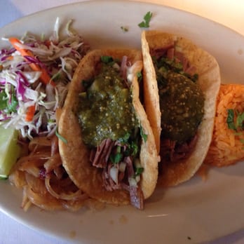 Doce Mesas - Brisket tacos - Mexican Near Me - Dallas, Texas