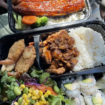 I Heart Bento - Top: Unagi Don Bottom: Teriyaki Angus Beef and Fried Shrimp Bento - Japanese Near Me - Cupertino, California