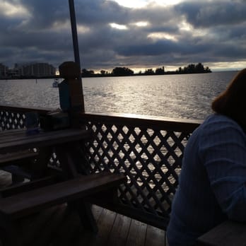 Sam's Beach Bar - Seafood Near Me - Hudson, Florida