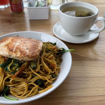 Cornell Farm Cafe - Yakisoba with salmon and Jasmine green tea. - Cafes Near Me - Portland, Oregon