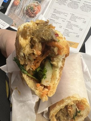 Banh Mi Zon by null