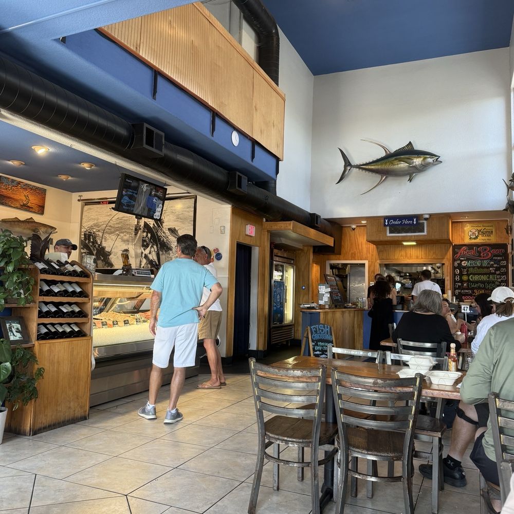 Blue Water - Indoor - Seafood Near Me - San Diego, California Blue Water - Indoor - Seafood Near Me - San Diego, California