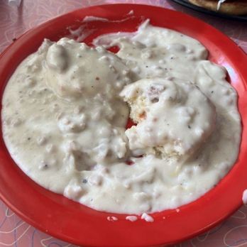 Bonnie Lu's - Biscuits and gravy - Cafes Near Me - Ojai, California Bonnie Lu's - Biscuits and gravy - Cafes Near Me - Ojai, California