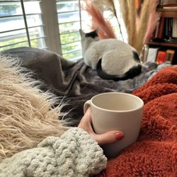 A Star Furniture - Morning cup of Joe