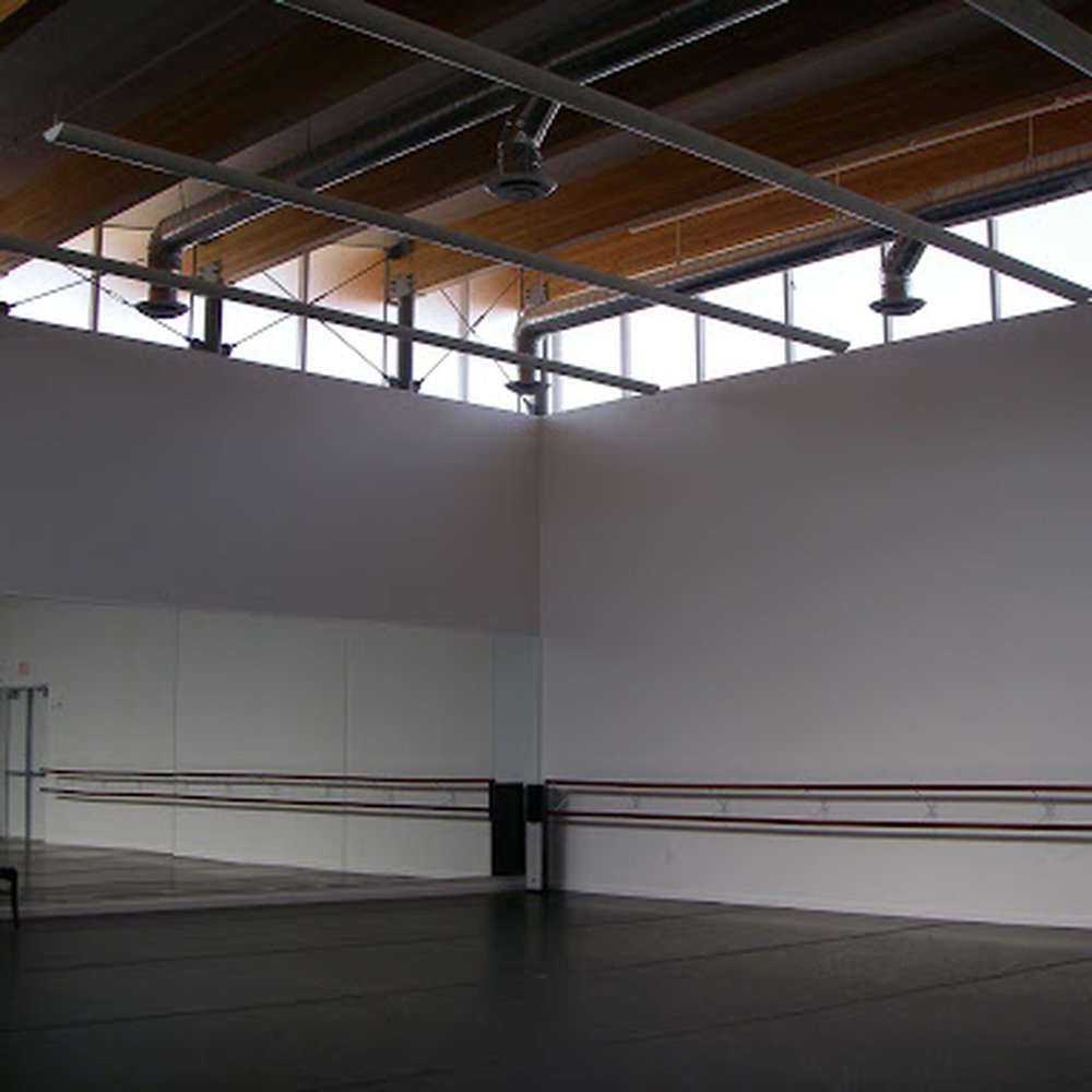Yen-Li Chen Ballet School - Two studio spaces! Very spacious. - Dance Schools Near Me - Chandler, Arizona
