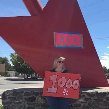 Giant Red Arrow - Kendall hits 1000 check-ins at the Giant Red Arrow!!!!  July 26, 2015 - Local Flavor Near Me - Albuquerque, New Mexico