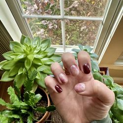 Nail Bar 21