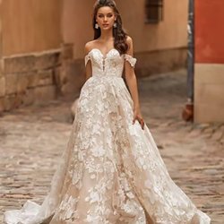 Elegant L Formal Wear