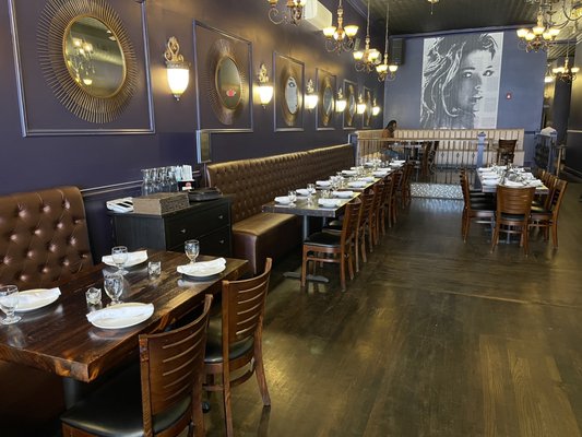 AURA RESTAURANT BAR 66 Photos 45 Reviews 159 Main St