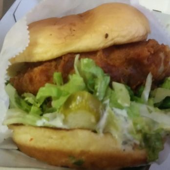 Shake Shack - A decent chicken sandwich undermined by messy lettuce and sub-standard bun. - Burgers Near Me - Los Angeles, California