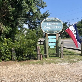 Island Ragpicker - Island Ragpicker's sign at the street - Flowers & Gifts Near Me - Ocracoke, North Carolina Island Ragpicker - Island Ragpicker's sign at the street - Flowers & Gifts Near Me - Ocracoke, North Carolina