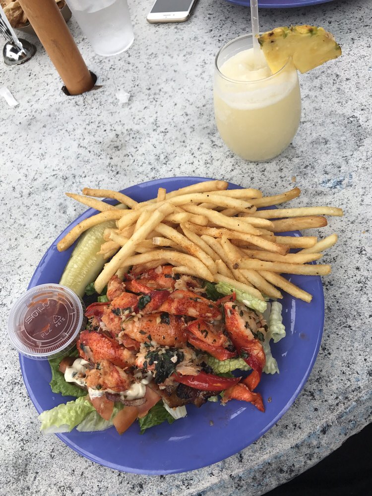 SHUCKERS LOBSTER & CLAM BAR CLOSED Updated September 2024 31