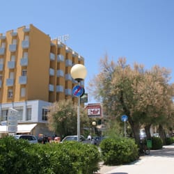 Hotel Sirena - Vista dal Lungomare