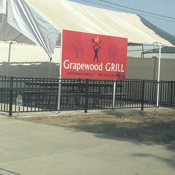 Grapewood Grill - Barbeque Near Me - Selma, California