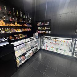 The Plug Smoke Shop