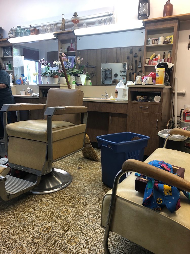 SPORT OF KINGS BARBER SHOP Updated October 2024 314 N Pearl St